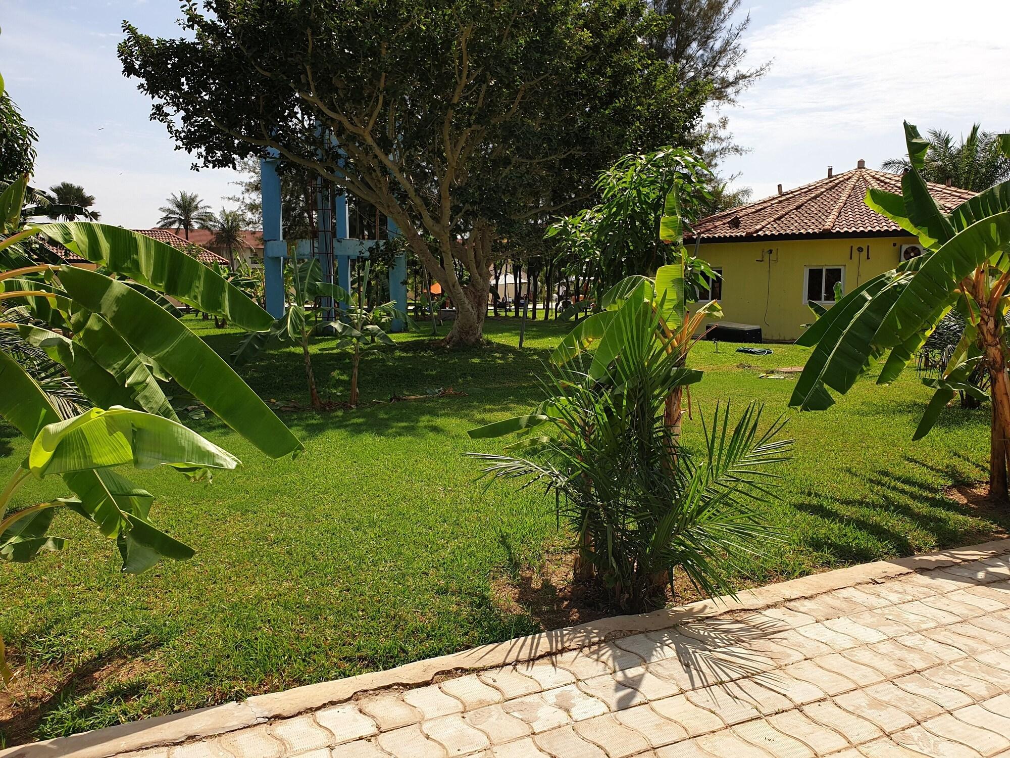 Djeliba Resort Serrekunda Exterior foto